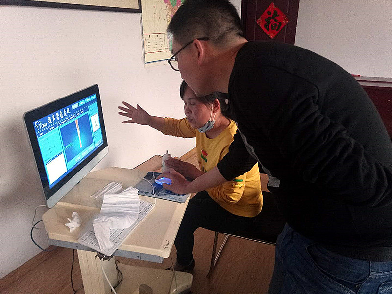 探花视频在线仪器走进安徽某生物科技有限公司-公司人员进行安装培训知道