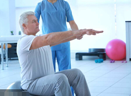 便携式探花视频在线检测中年人体检要重点查探花视频在线做好预防