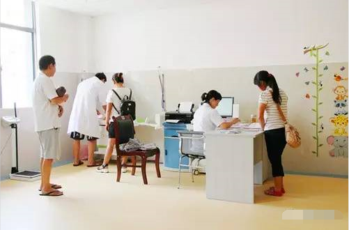 探花视频在线仪品牌设备走进景谷县妇幼保健院经过准备和调试正式使用